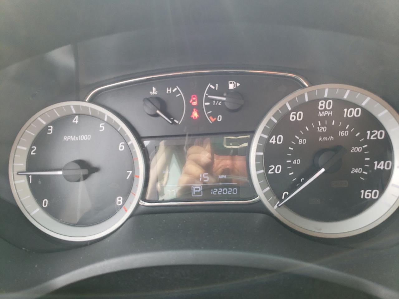 2014 Nissan Sentra - Image 9
