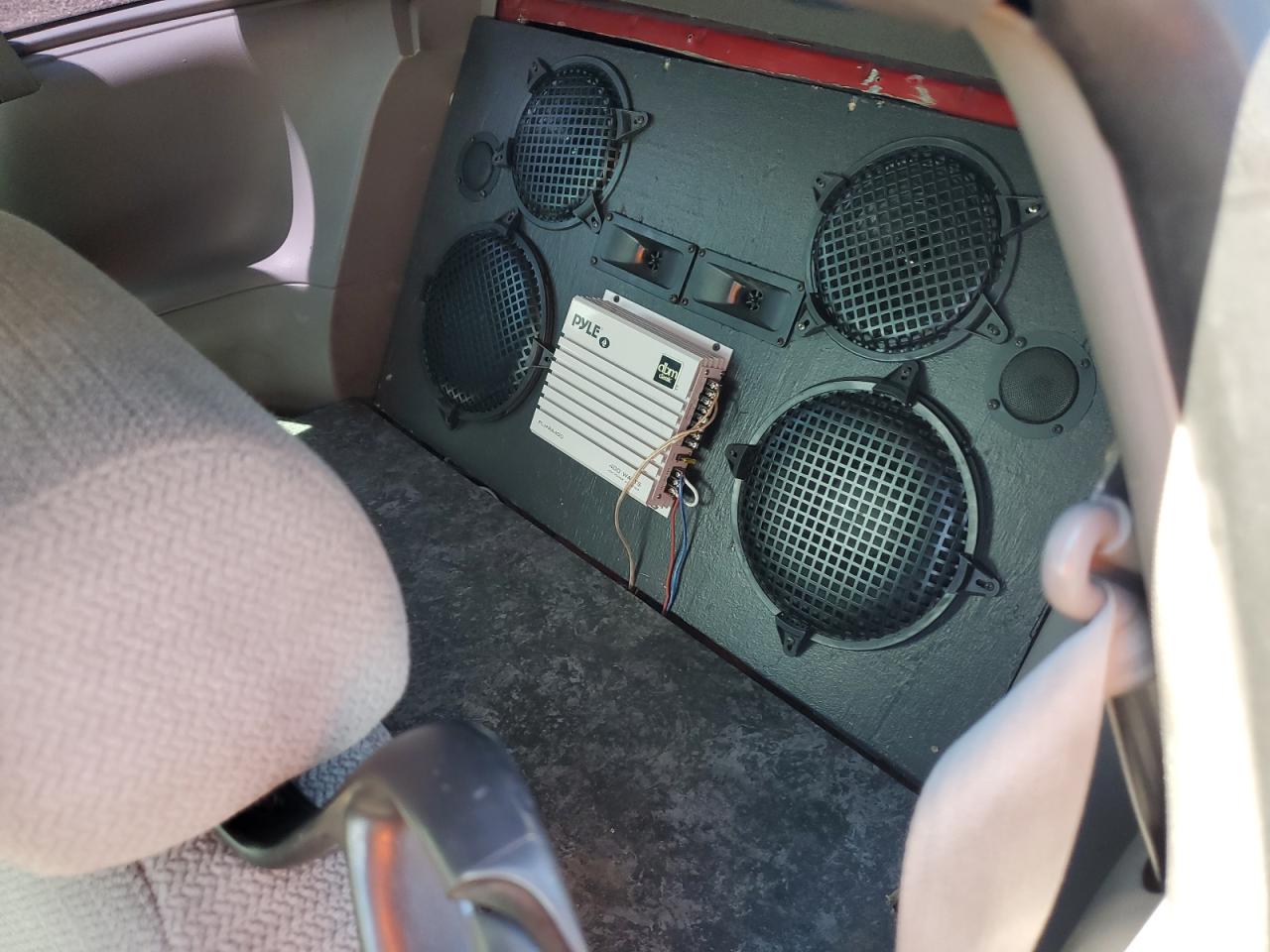 2000 Ford Mustang VIN: 1FAFP4047YF281664 Lot: 61510954