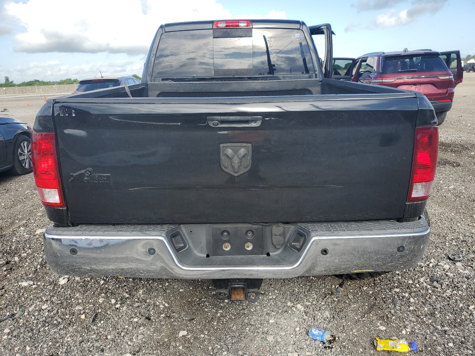 3C6UR4DL7DG570203 2013 Ram 2500 Slt