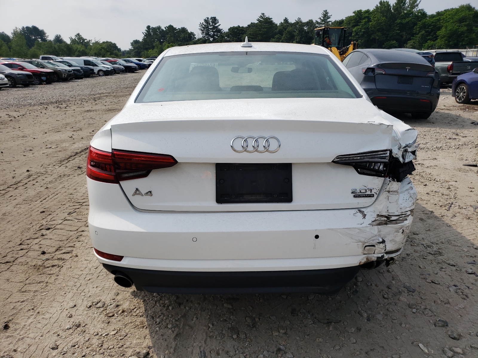 2017 Audi A4 Premium vin: WAUANAF48HN005951