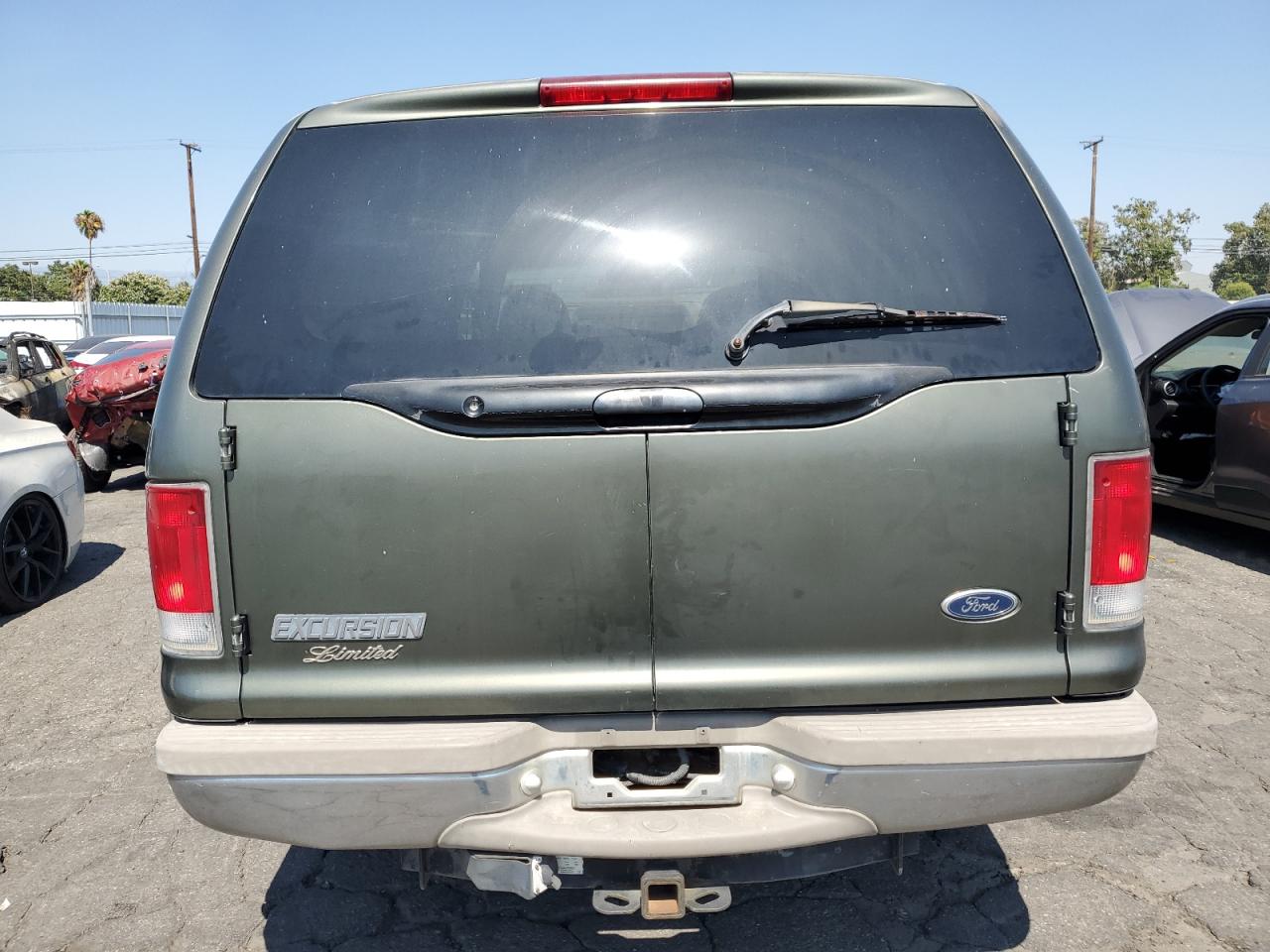 2000 Ford Excursion Limited VIN: 1FMNU43SXYEB87028 Lot: 65289734