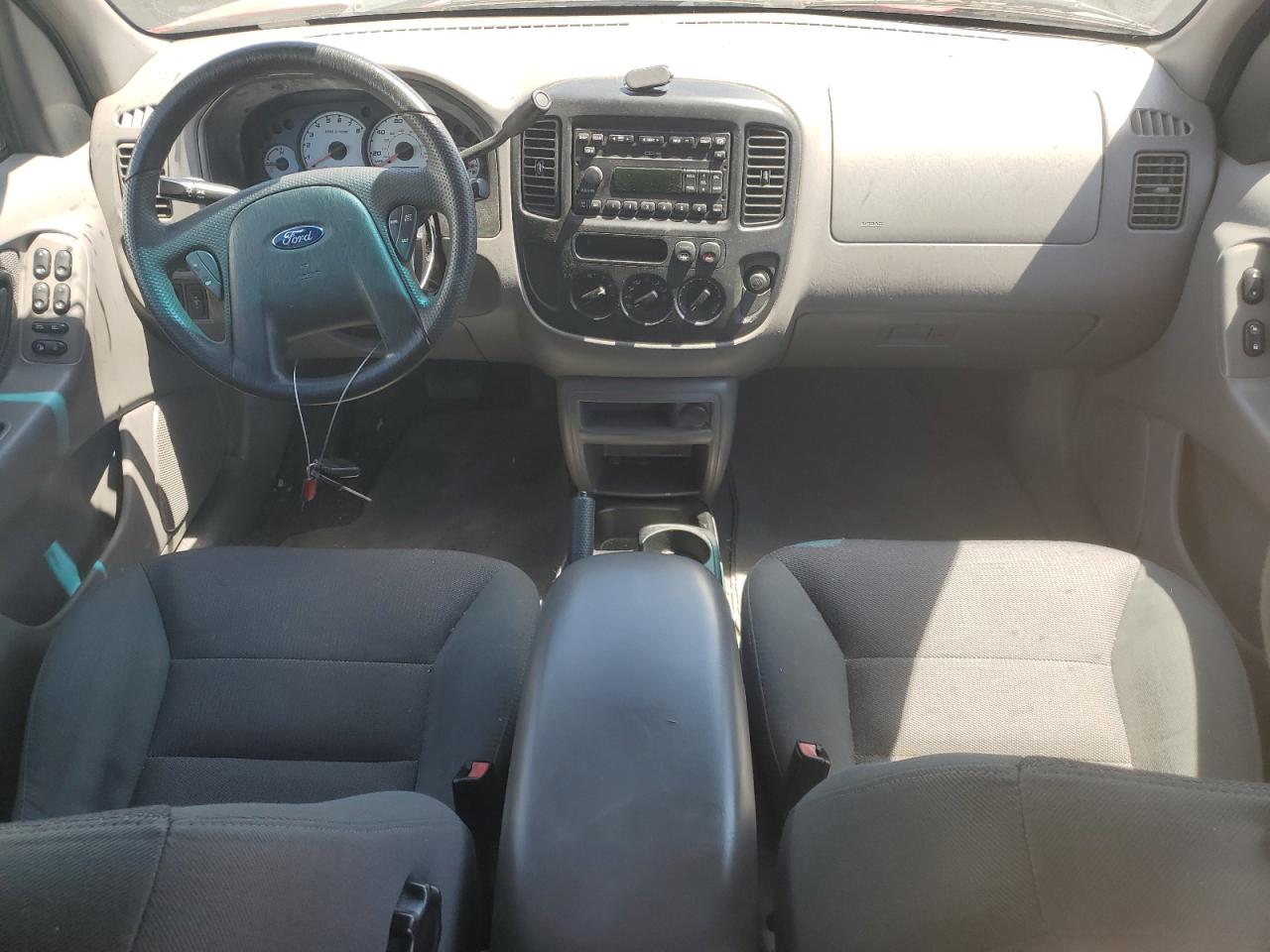 2002 Ford Escape Xlt VIN: 1FMYU031X2KD42022 Lot: 63320264