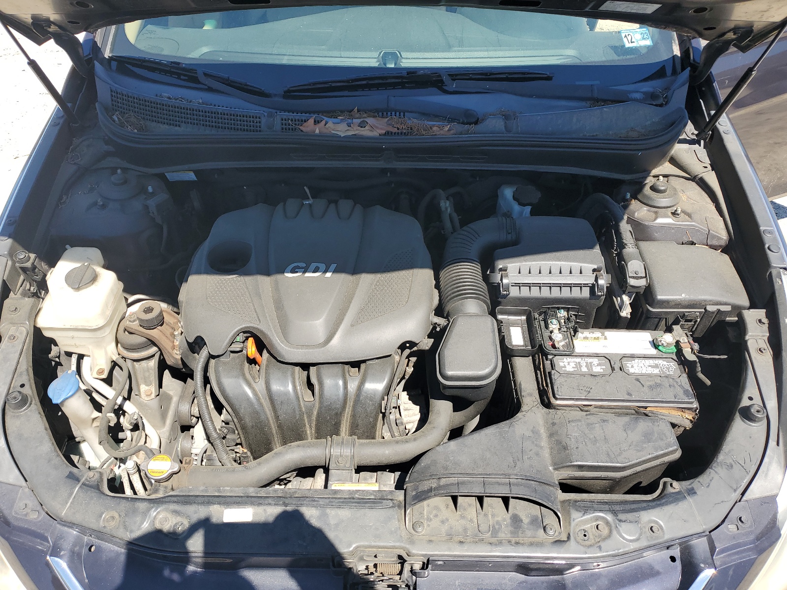 5NPEB4AC3BH022046 2011 Hyundai Sonata Gls