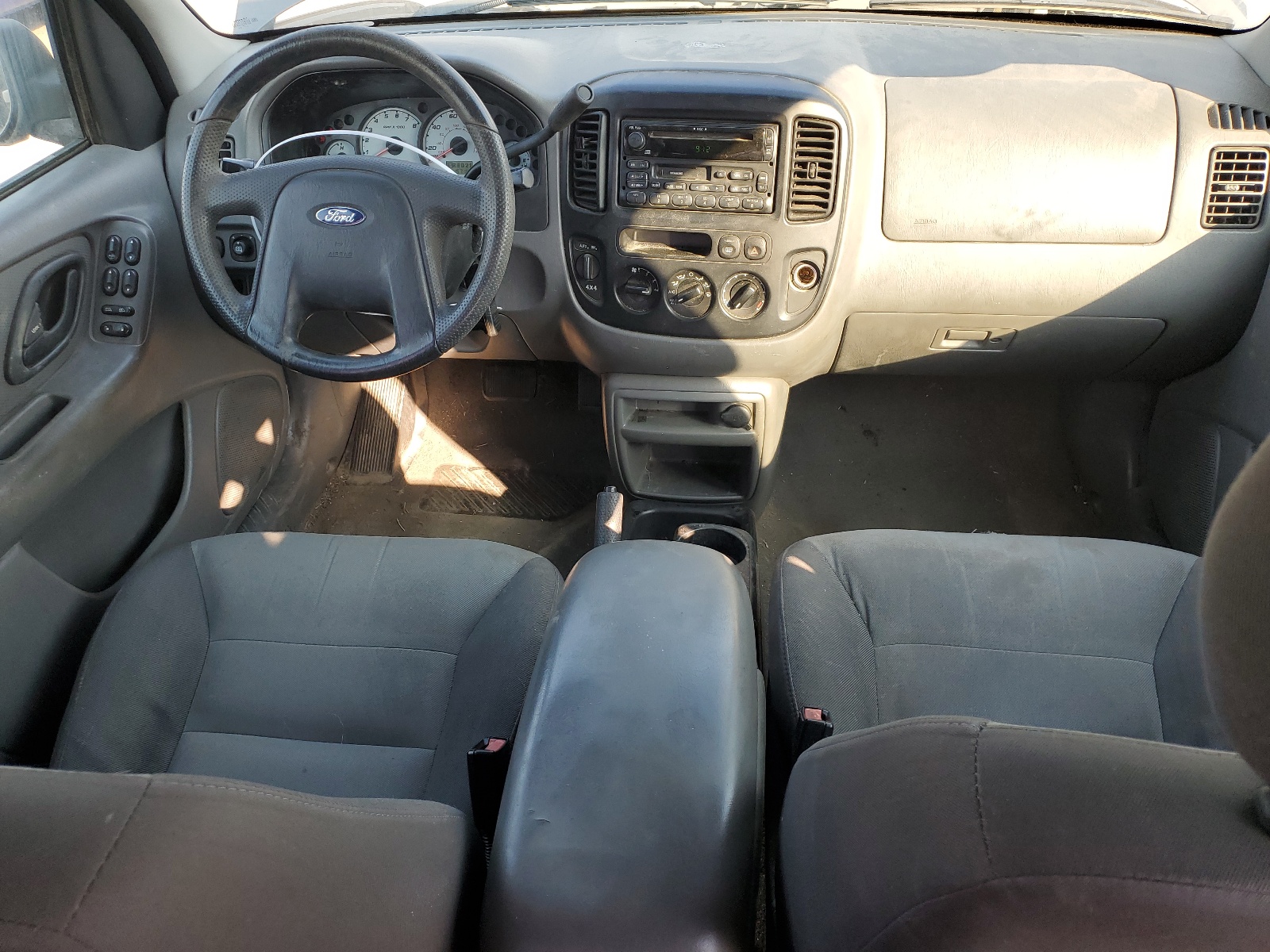 1FMYU92123KA08879 2003 Ford Escape Xls