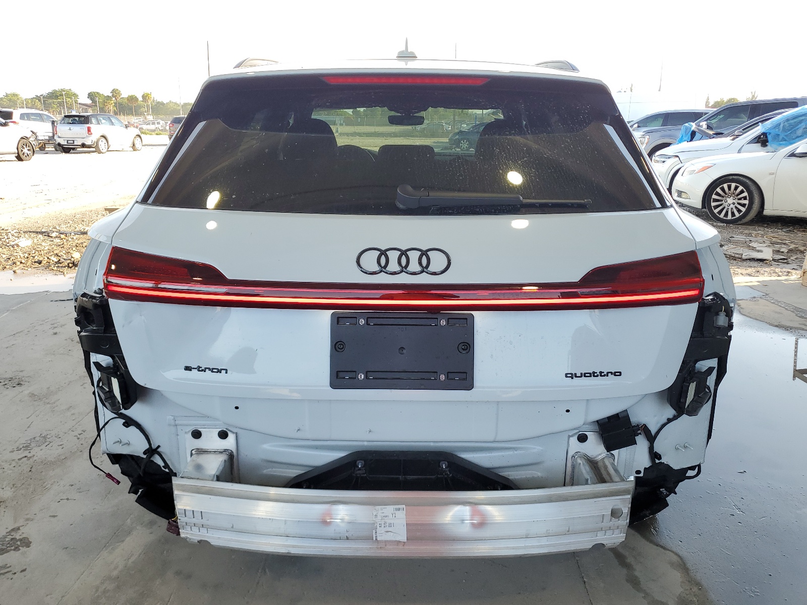 WA1AAAGE4PB025369 2023 Audi E-Tron Premium