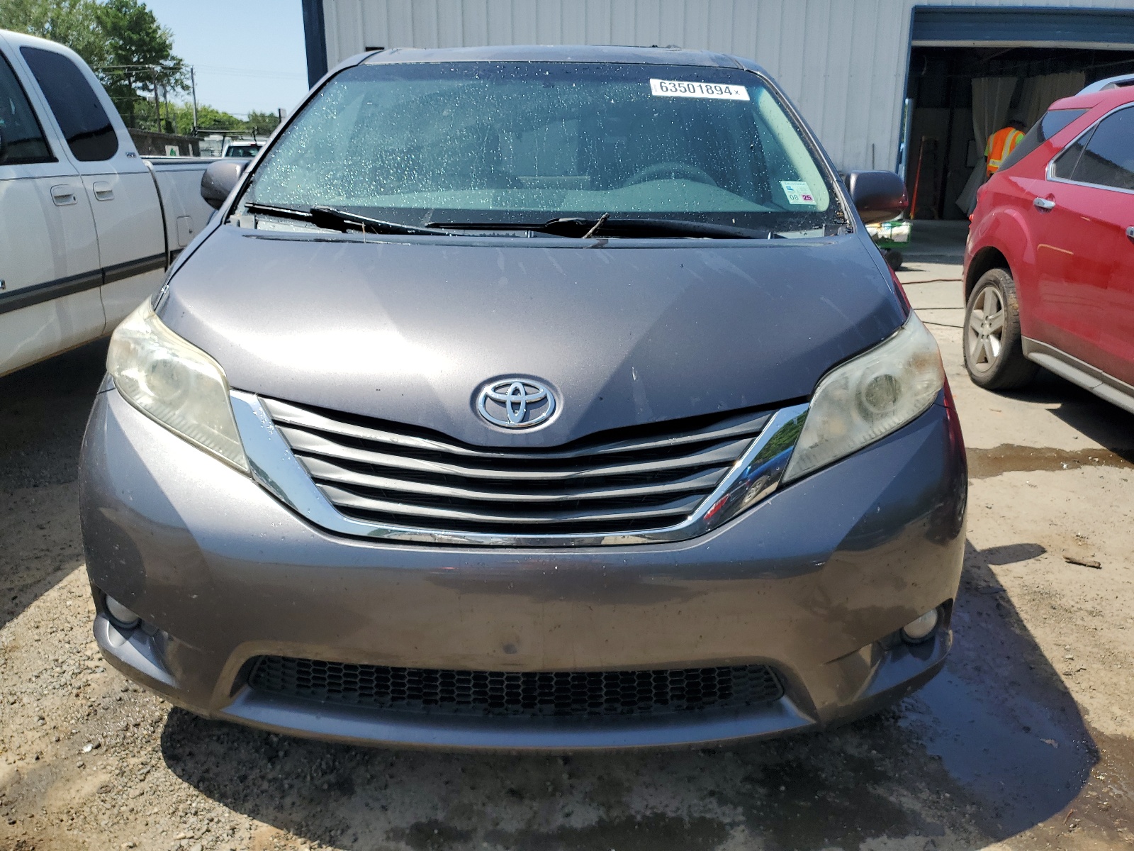 2013 Toyota Sienna Xle vin: 5TDYK3DC1DS389088