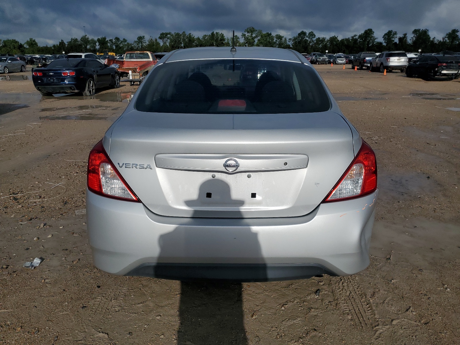 3N1CN7APXGL880711 2016 Nissan Versa S