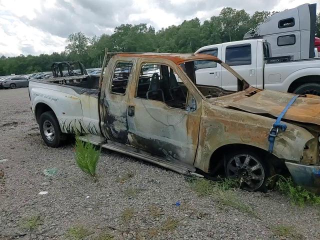 1999 Ford F350 Super Duty VIN: 1FTWX32F9XEC54215 Lot: 65019184