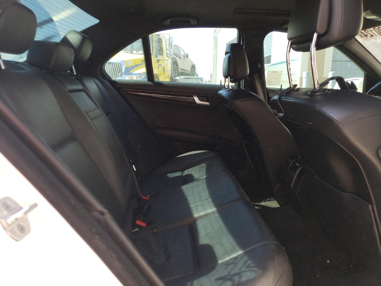 2014 Mercedes-Benz C-klasse - Image 10