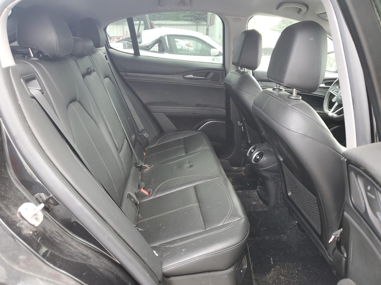 2018 Alfa Romeo Stelvio VIN: ZASFAKAN7J7B83099 Lot: 64430104