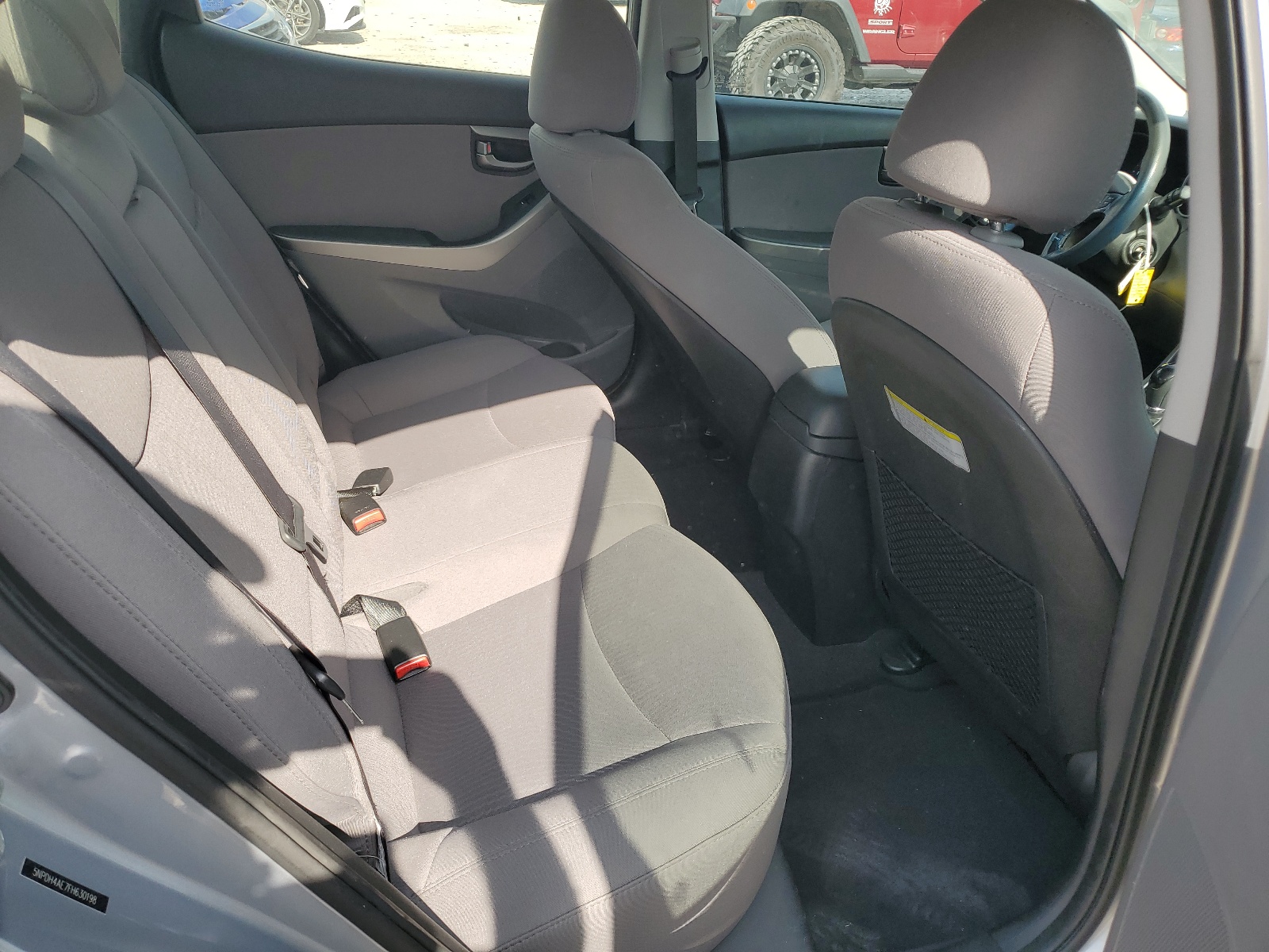 5NPDH4AE7FH630198 2015 Hyundai Elantra Se