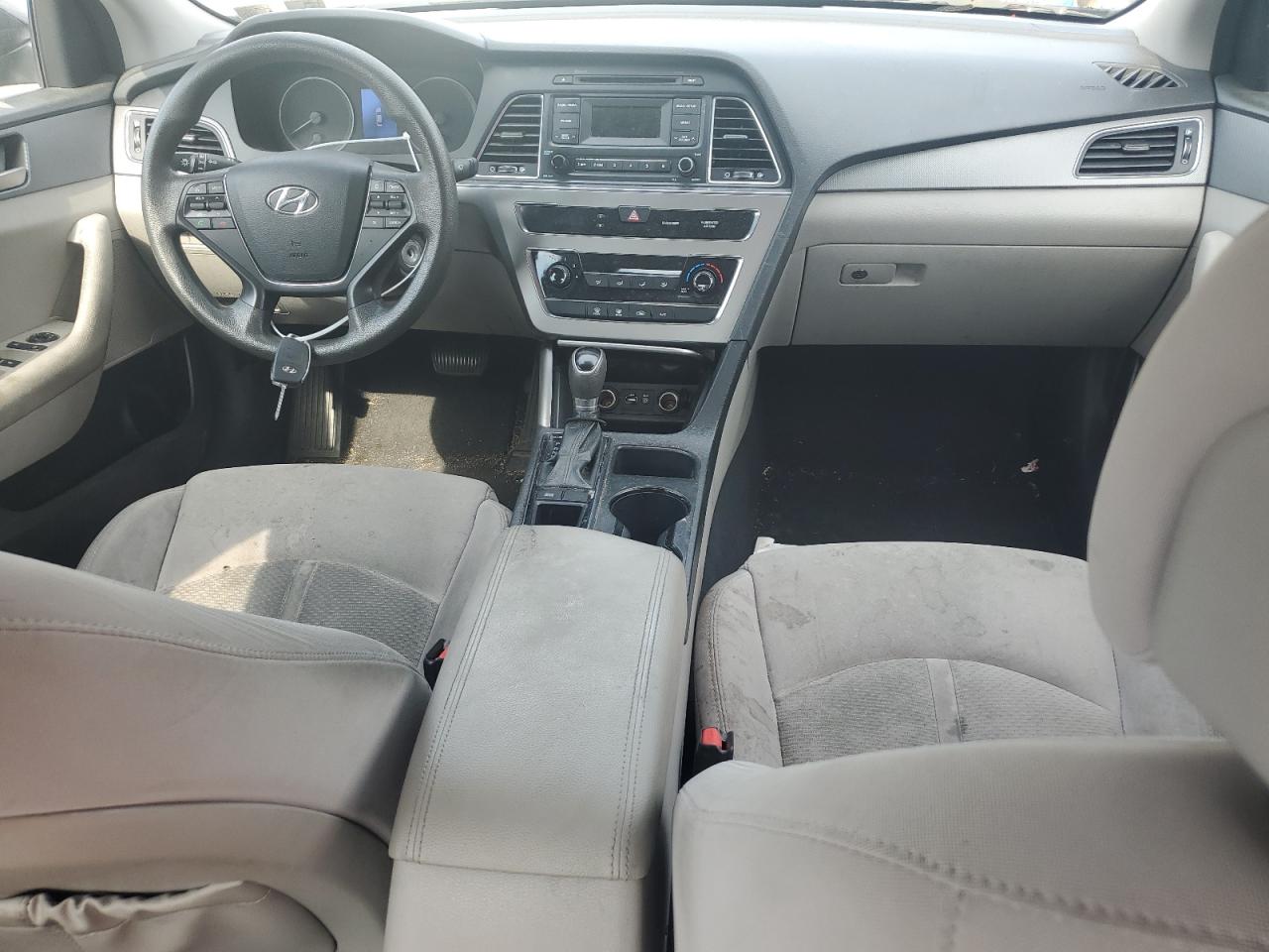 2017 Hyundai Sonata Se VIN: 5NPE24AF2HH582918 Lot: 61710884