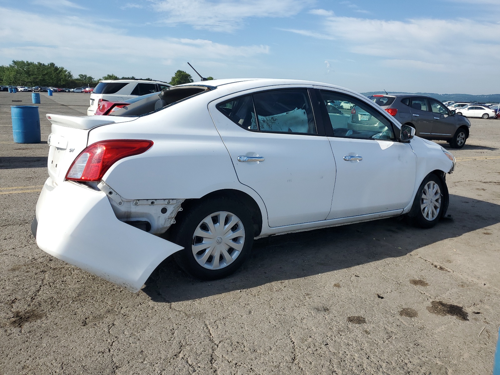 3N1CN7AP9KL851323 2019 Nissan Versa S