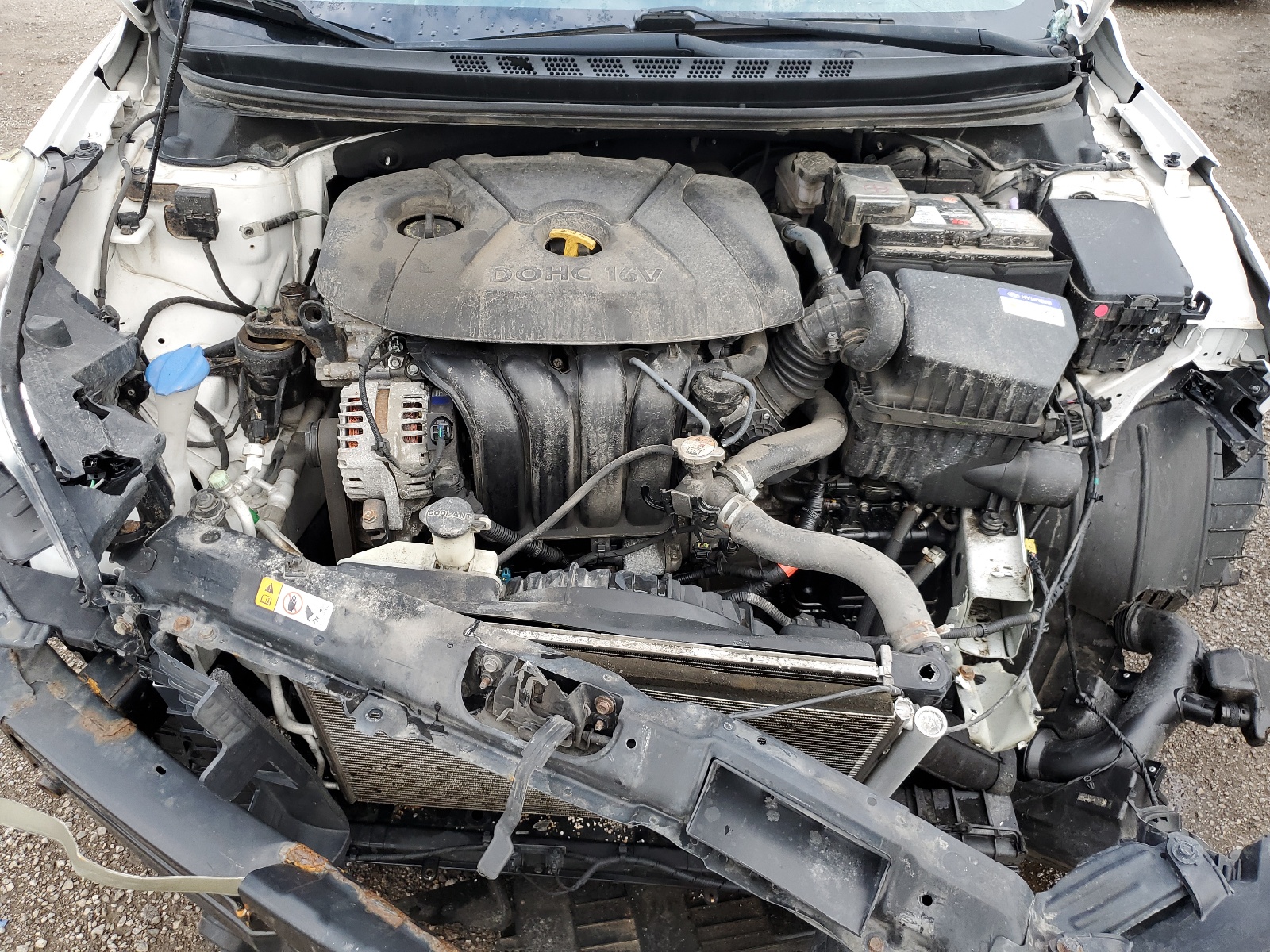 KMHDH4AE4GU494759 2016 Hyundai Elantra Se