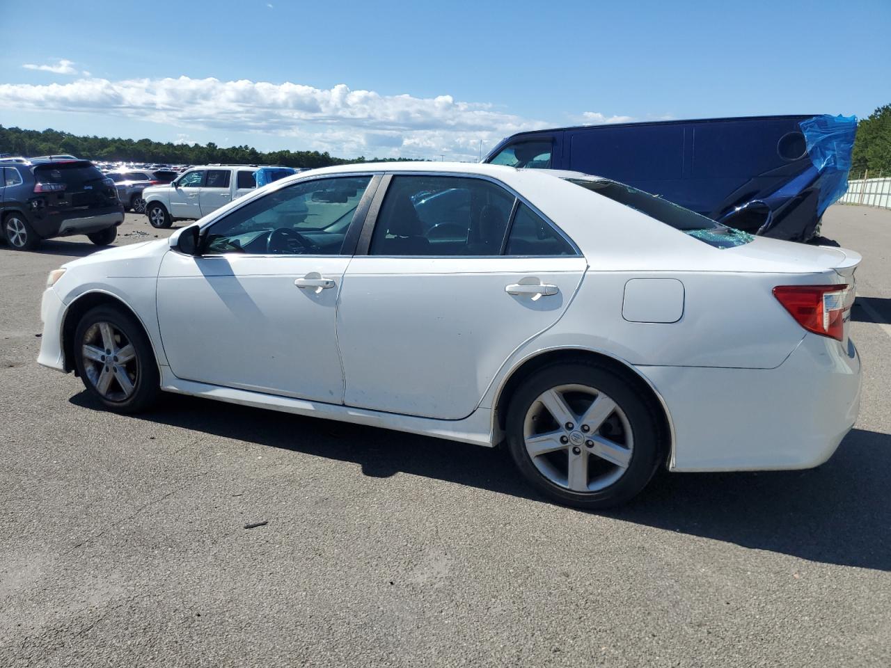 2012 Toyota Camry Base VIN: 4T1BF1FK5CU187282 Lot: 61342904