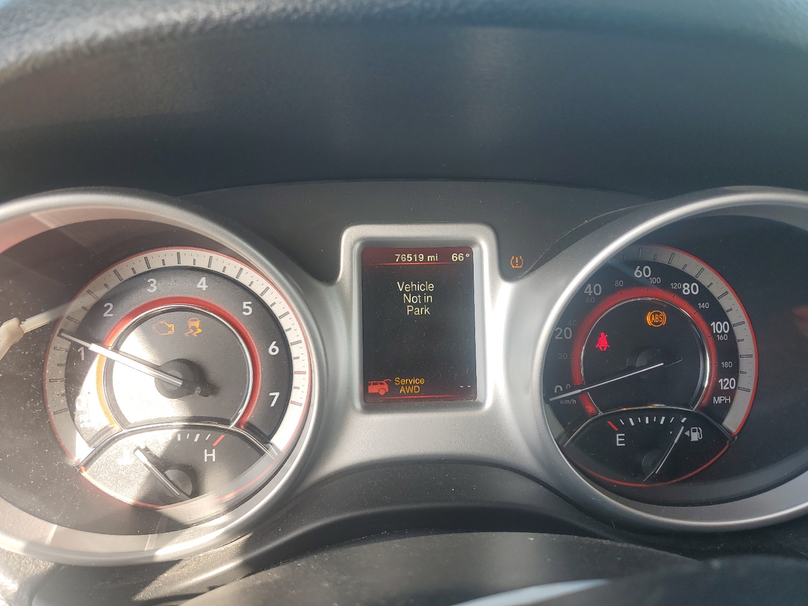 3C4PDDAG7JT228331 2018 Dodge Journey Se