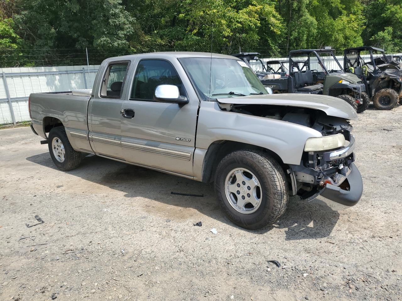 1999 Chevrolet Silverado - Image 4