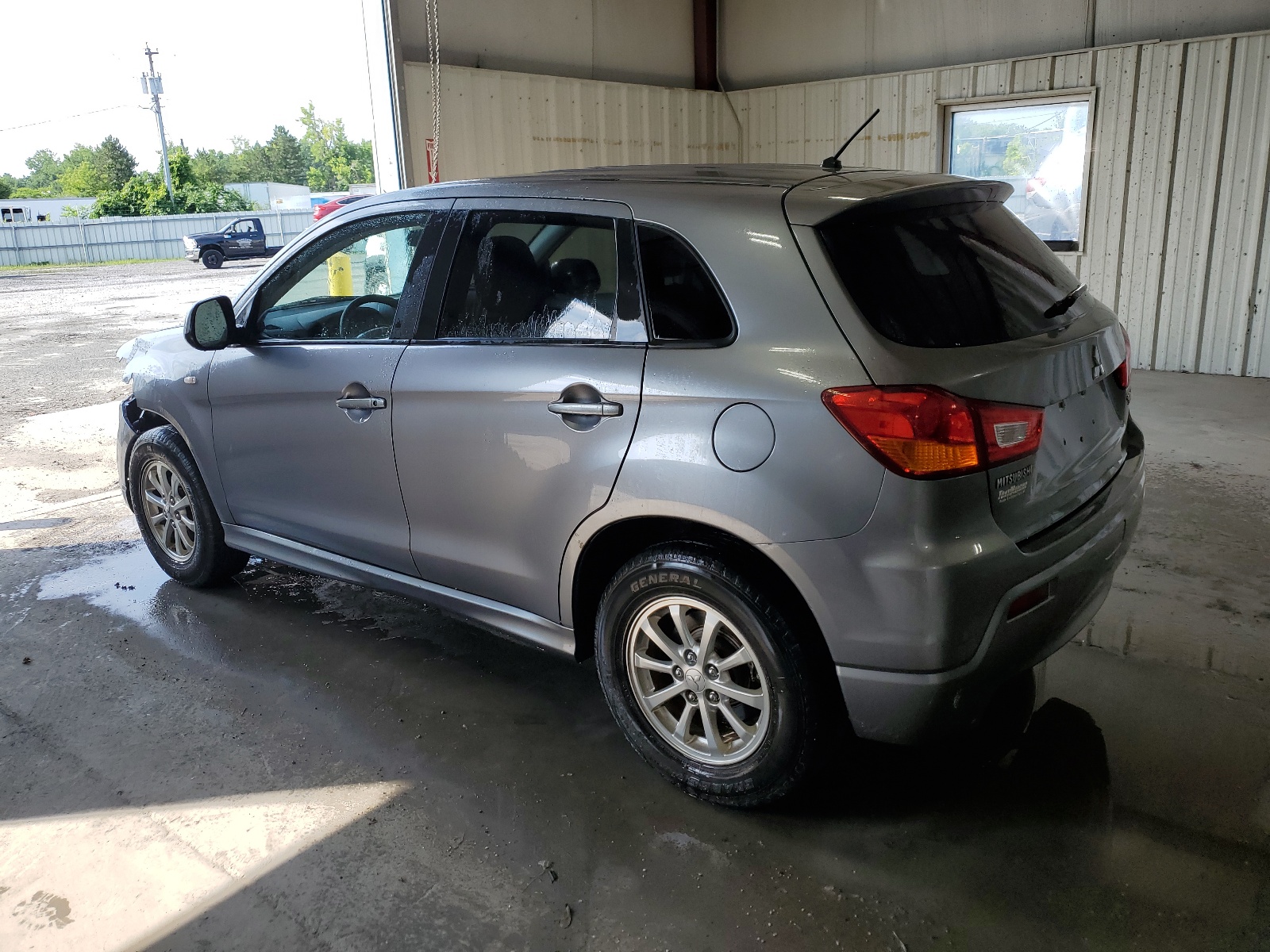 JA4AP3AU2BZ016809 2011 Mitsubishi Outlander Sport Es