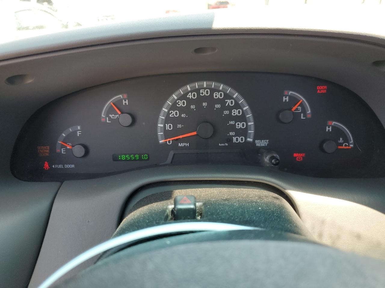 2002 Ford F150 VIN: 2FTRF17262CA88390 Lot: 62922394