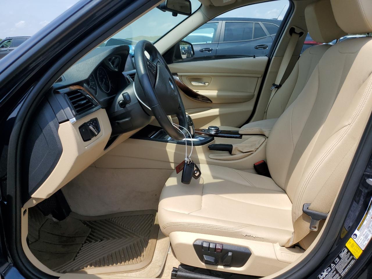 2014 BMW 320 I xDrive VIN: WBA3C3G57ENR25518 Lot: 65122204