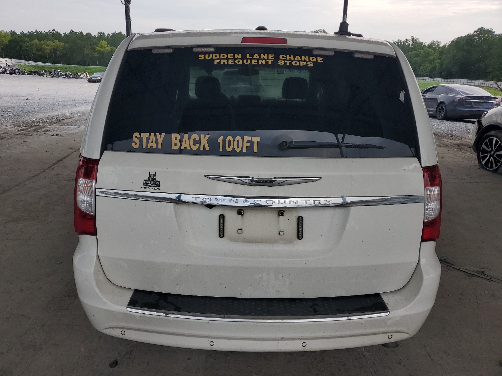 2A4RR5DG8BR659402 2011 Chrysler Town & Country Touring