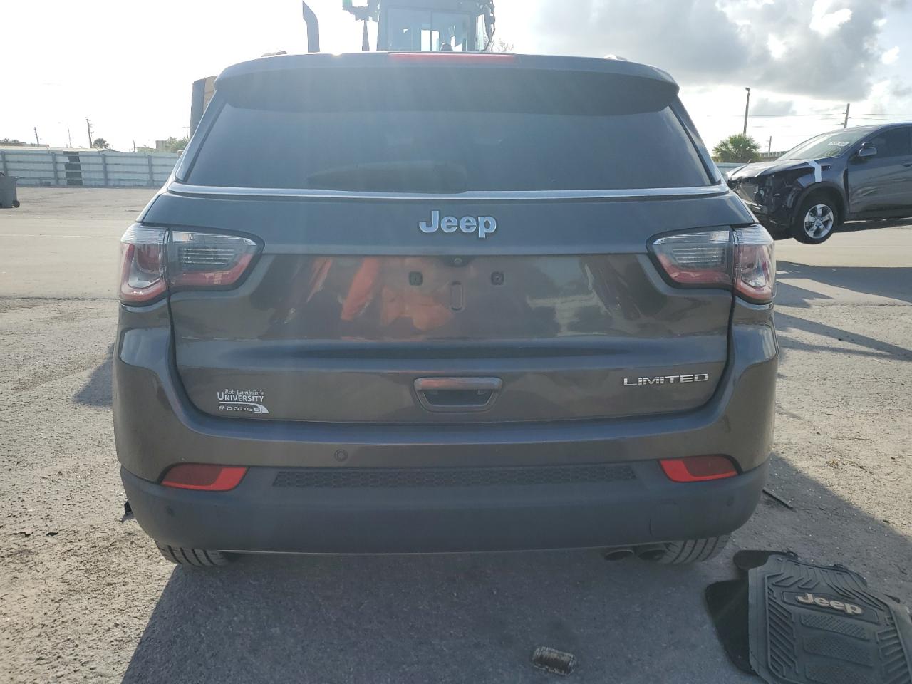 2018 Jeep Compass - Image 6