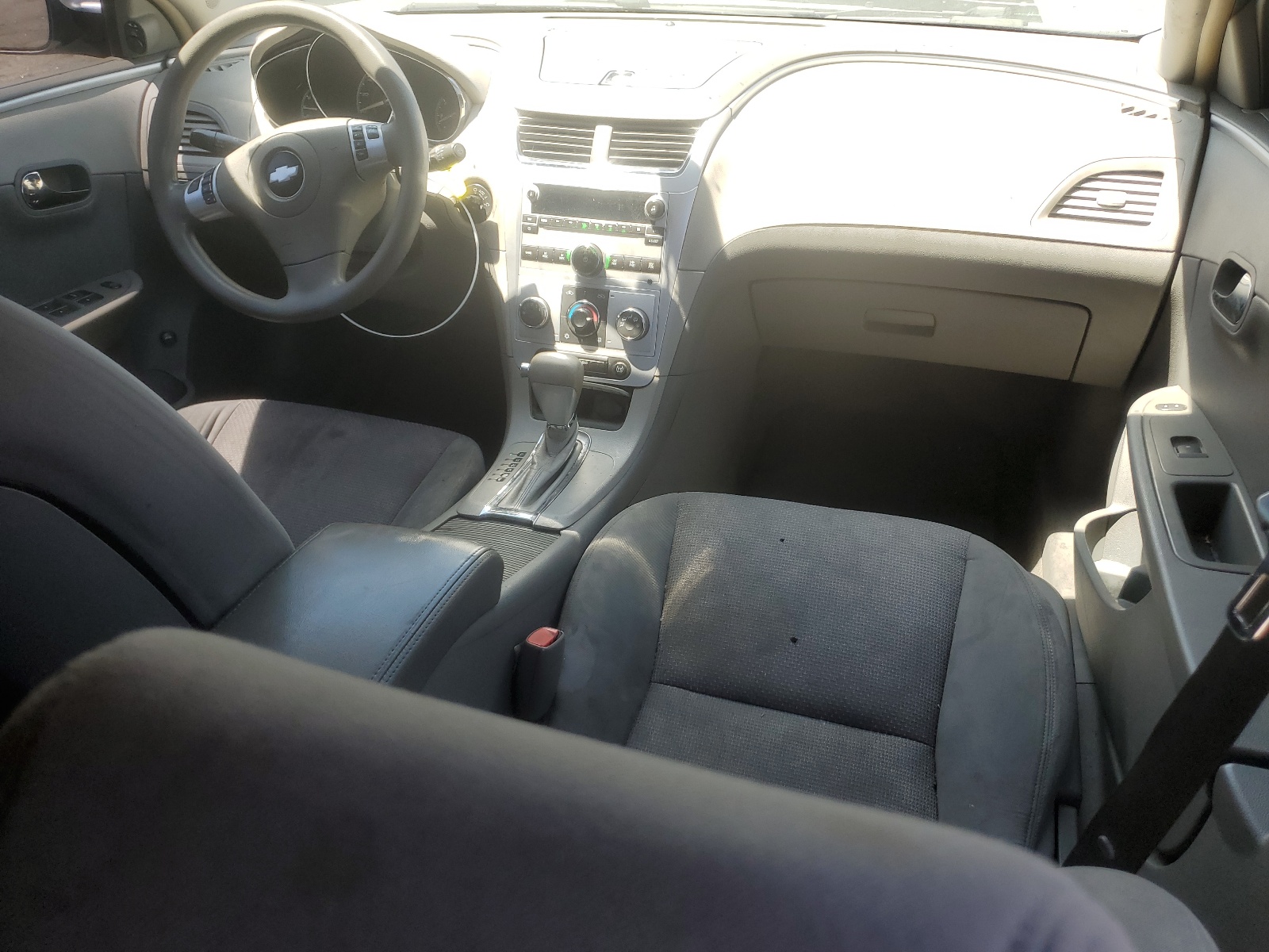 1G1ZH57B69F127195 2009 Chevrolet Malibu 1Lt