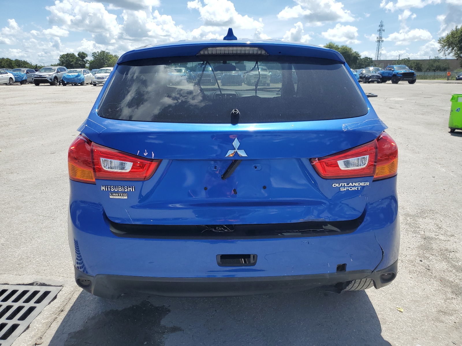 JA4AP3AU1HZ045792 2017 Mitsubishi Outlander Sport Es