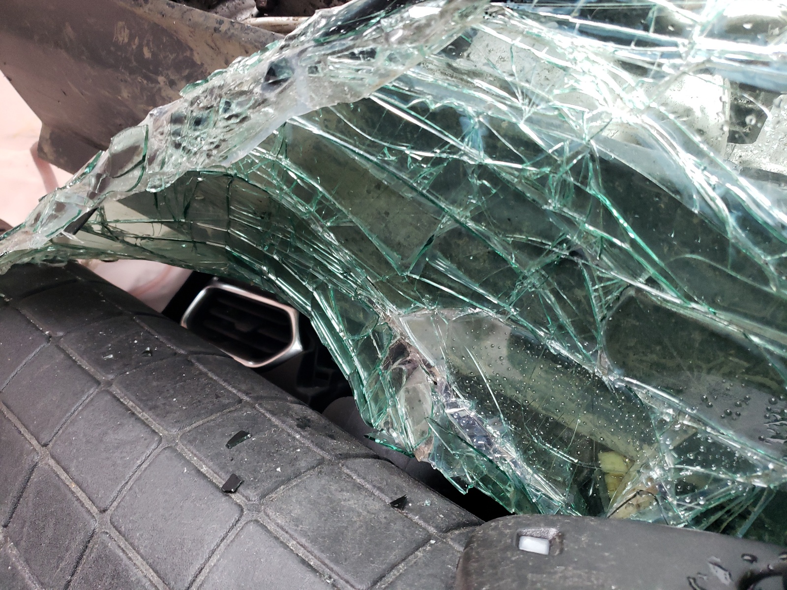 2GNAXUEV8L6149982 2020 Chevrolet Equinox Lt