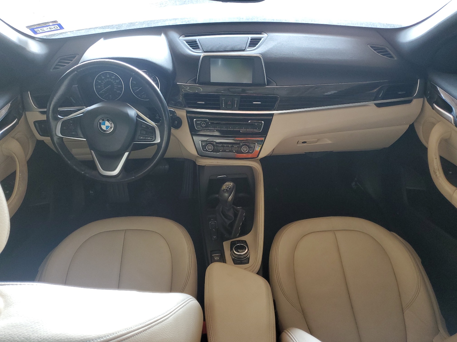 WBXHT3Z35H4A53666 2017 BMW X1 xDrive28I