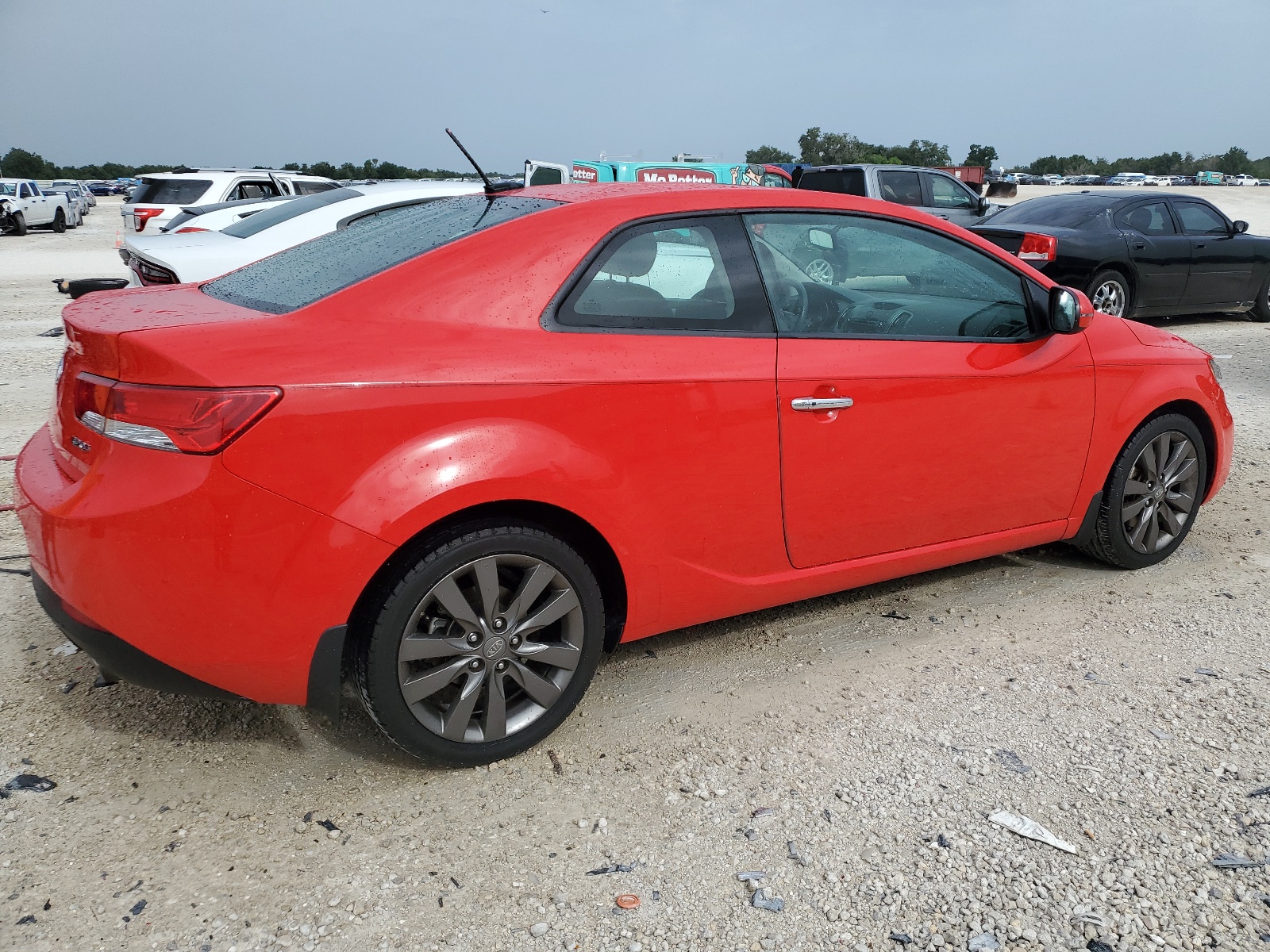 KNAFW6A35B5461198 2011 Kia Forte Sx