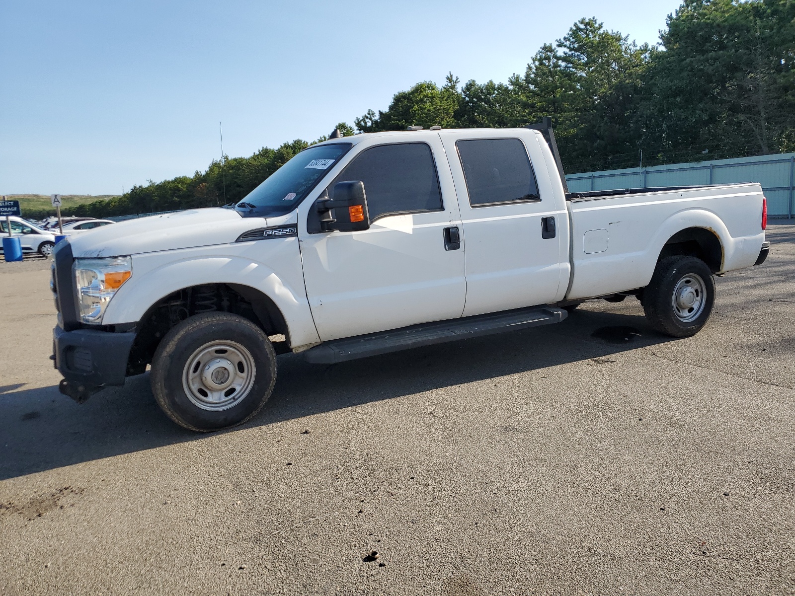 2015 Ford F250 Super Duty vin: 1FT7W2BT3FEA88571