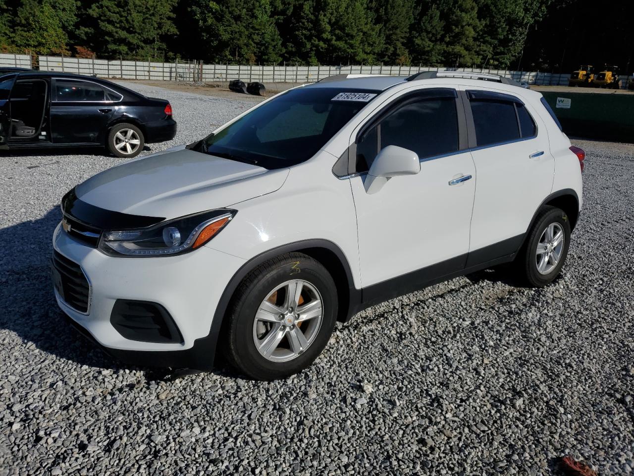 KL7CJLSB4LB006674 Chevrolet Trax 1LT