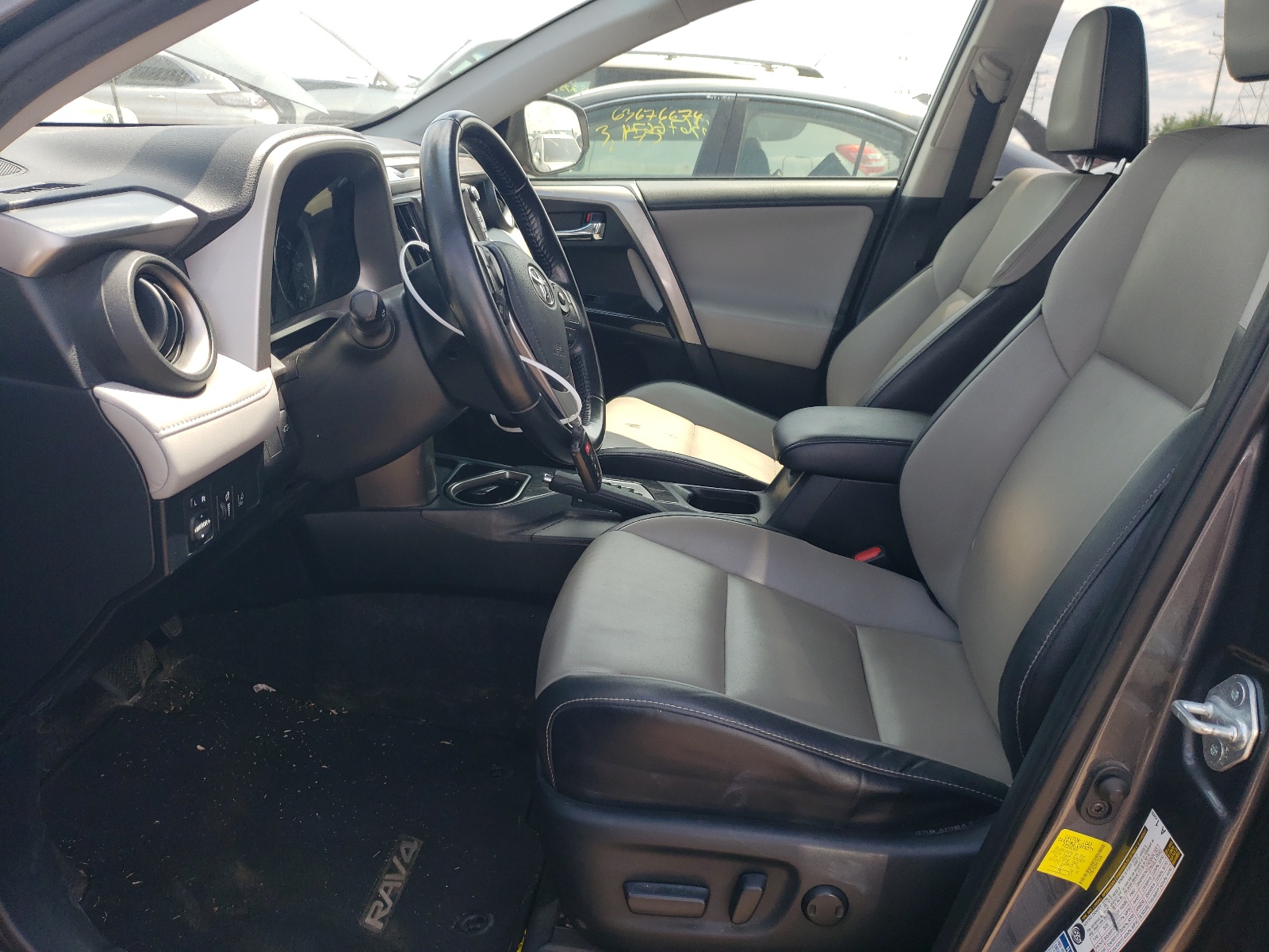 JTMDJREV9HD130306 2017 Toyota Rav4 Hv Limited