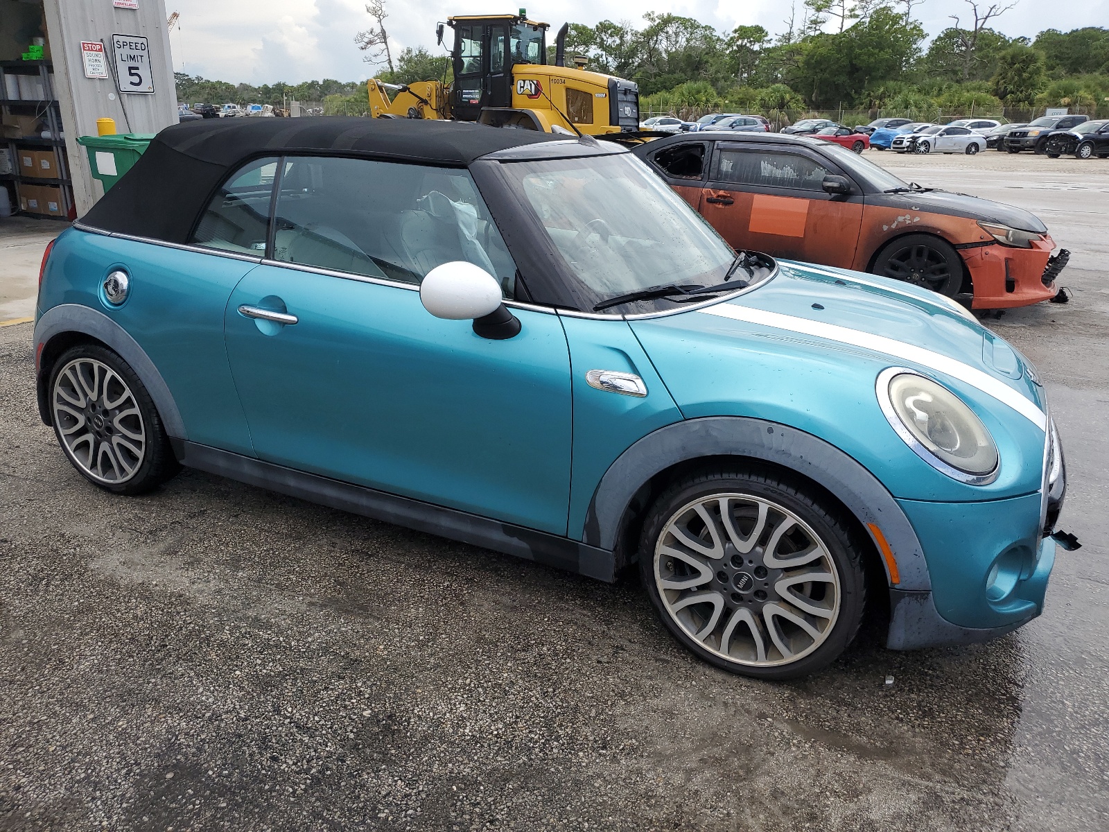 2017 Mini Cooper S vin: WMWWG9C31H3C82417