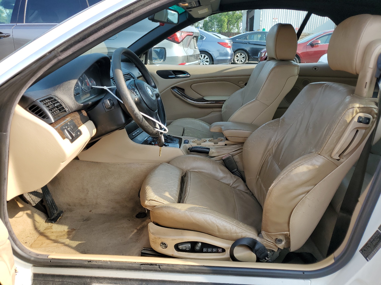 WBABS53471JU88404 2001 BMW 330 Ci