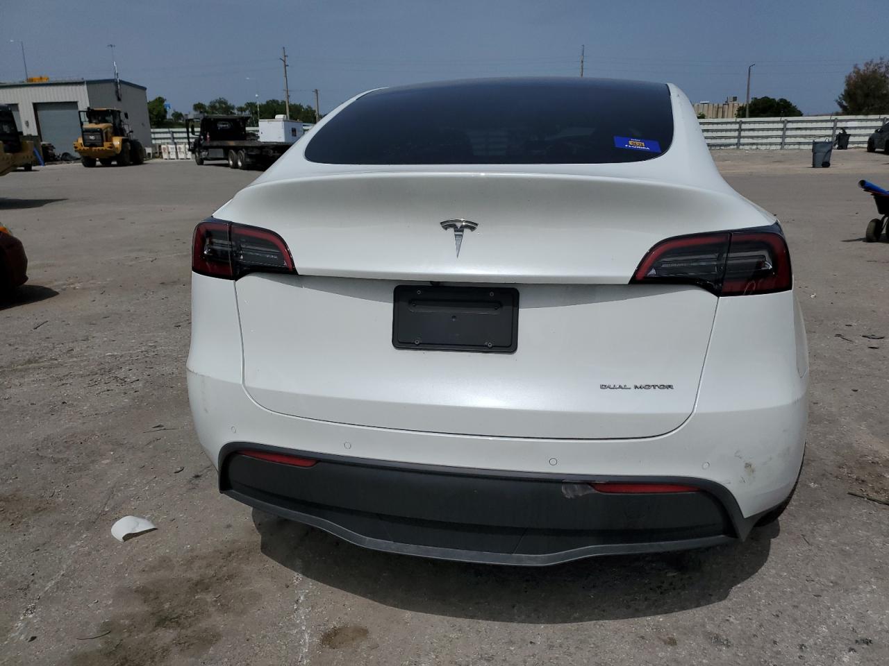 2022 Tesla Model Y VIN: 7SAYGAEE0NF469075 Lot: 62364934