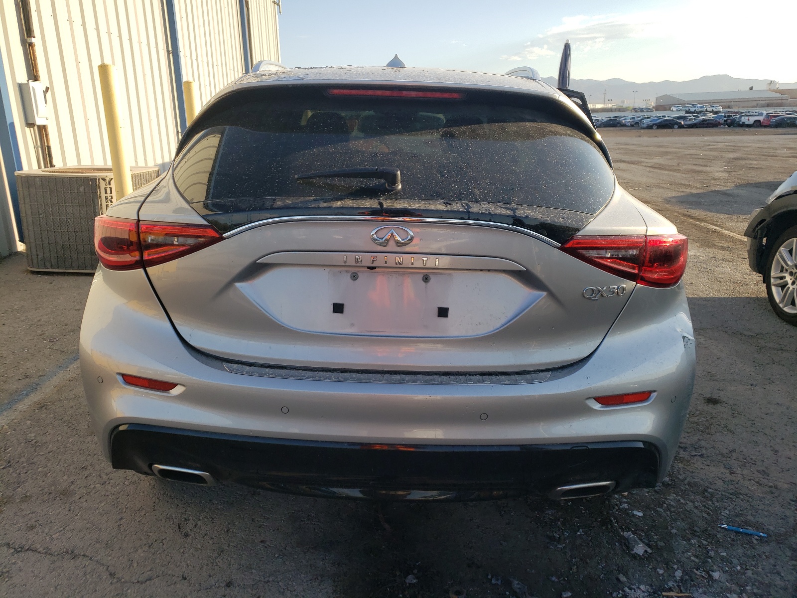 SJKCH5CP7HA025119 2017 Infiniti Qx30 Base