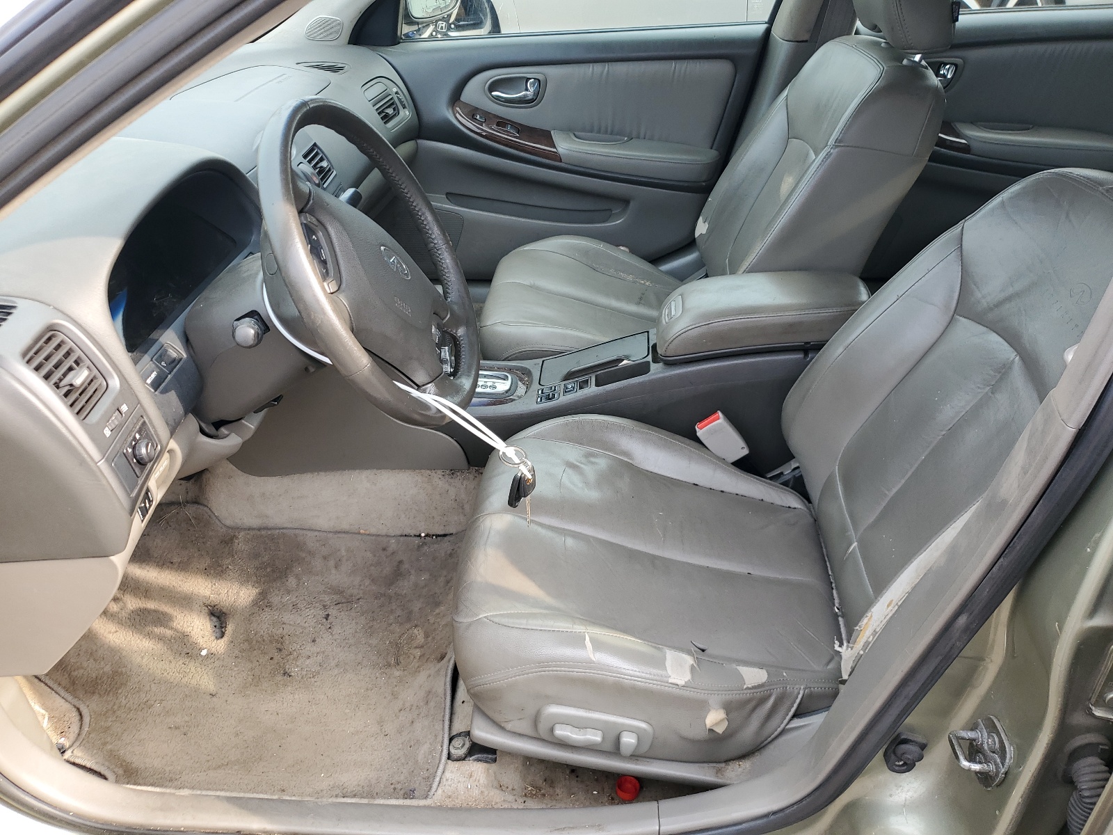 JNKCA31A31T013908 2001 Infiniti I30