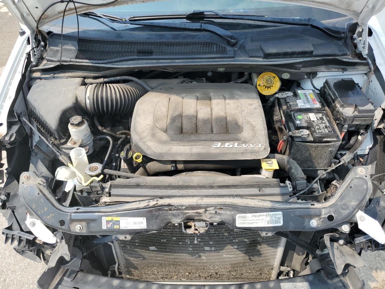 2015 Chrysler Town & Country S VIN: 2C4RC1HG1FR645888 Lot: 64104314