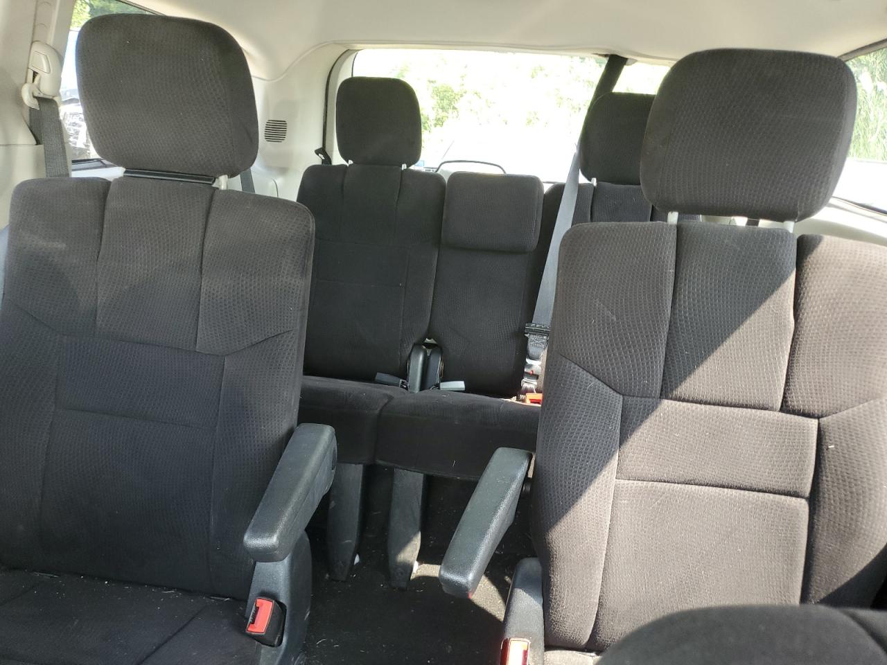 2011 Chrysler Town & Country Touring VIN: 2A4RR5DG5BR649099 Lot: 61430964