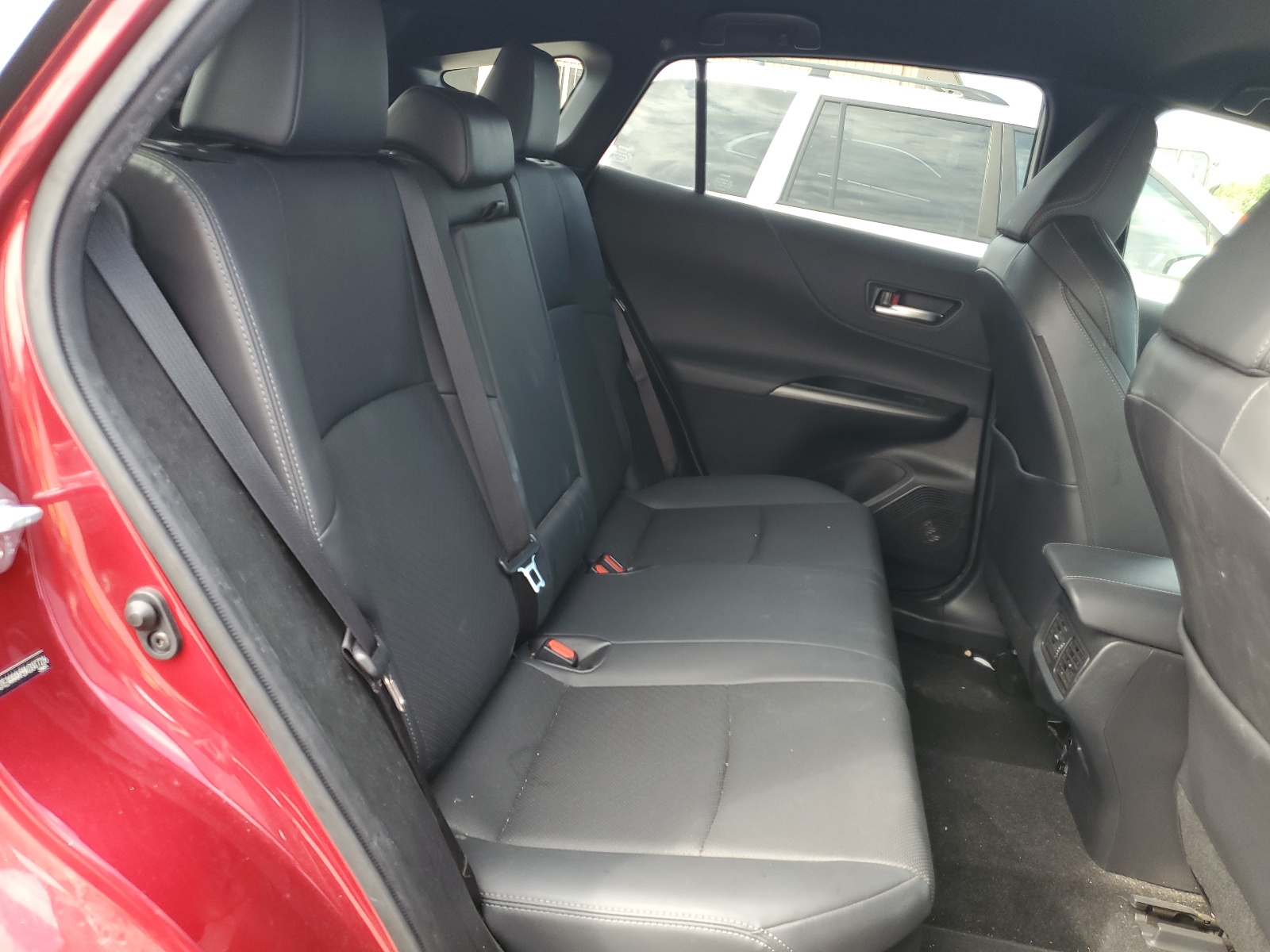 JTEAAAAH5MJ047726 2021 Toyota Venza Le