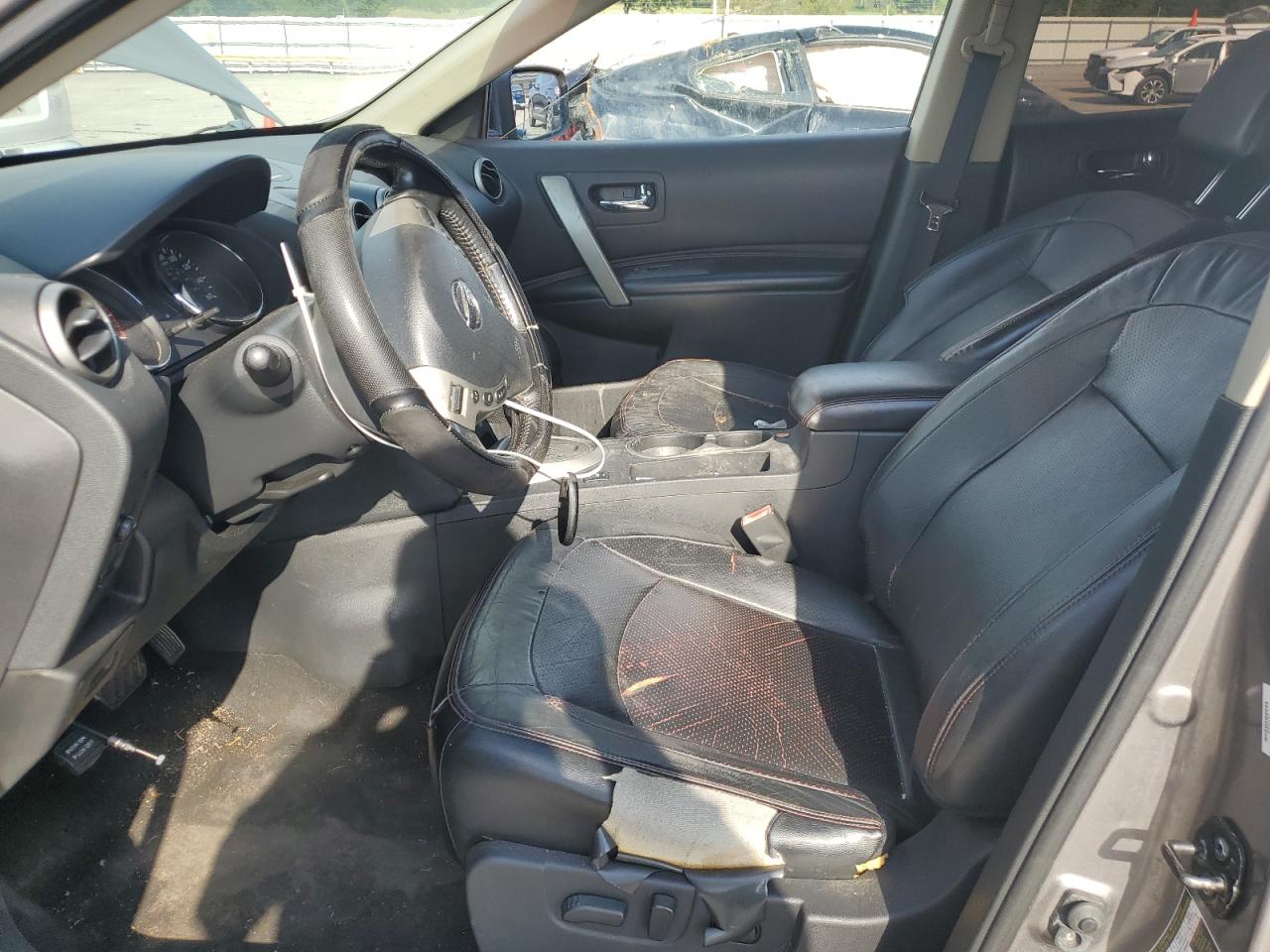 2011 Nissan Rogue S VIN: JN8AS5MV1BW677855 Lot: 65424684