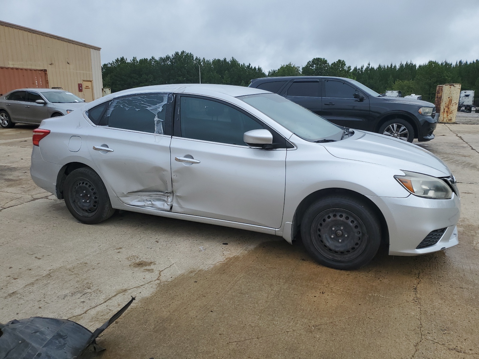 2018 Nissan Sentra S vin: 3N1AB7AP4JY319186