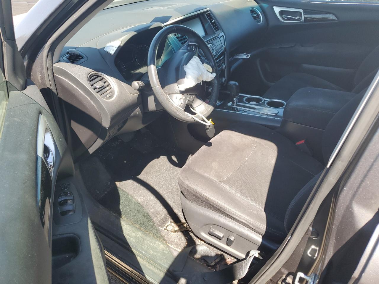 2015 Nissan Pathfinder S VIN: 5N1AR2MN5FC620972 Lot: 61566624