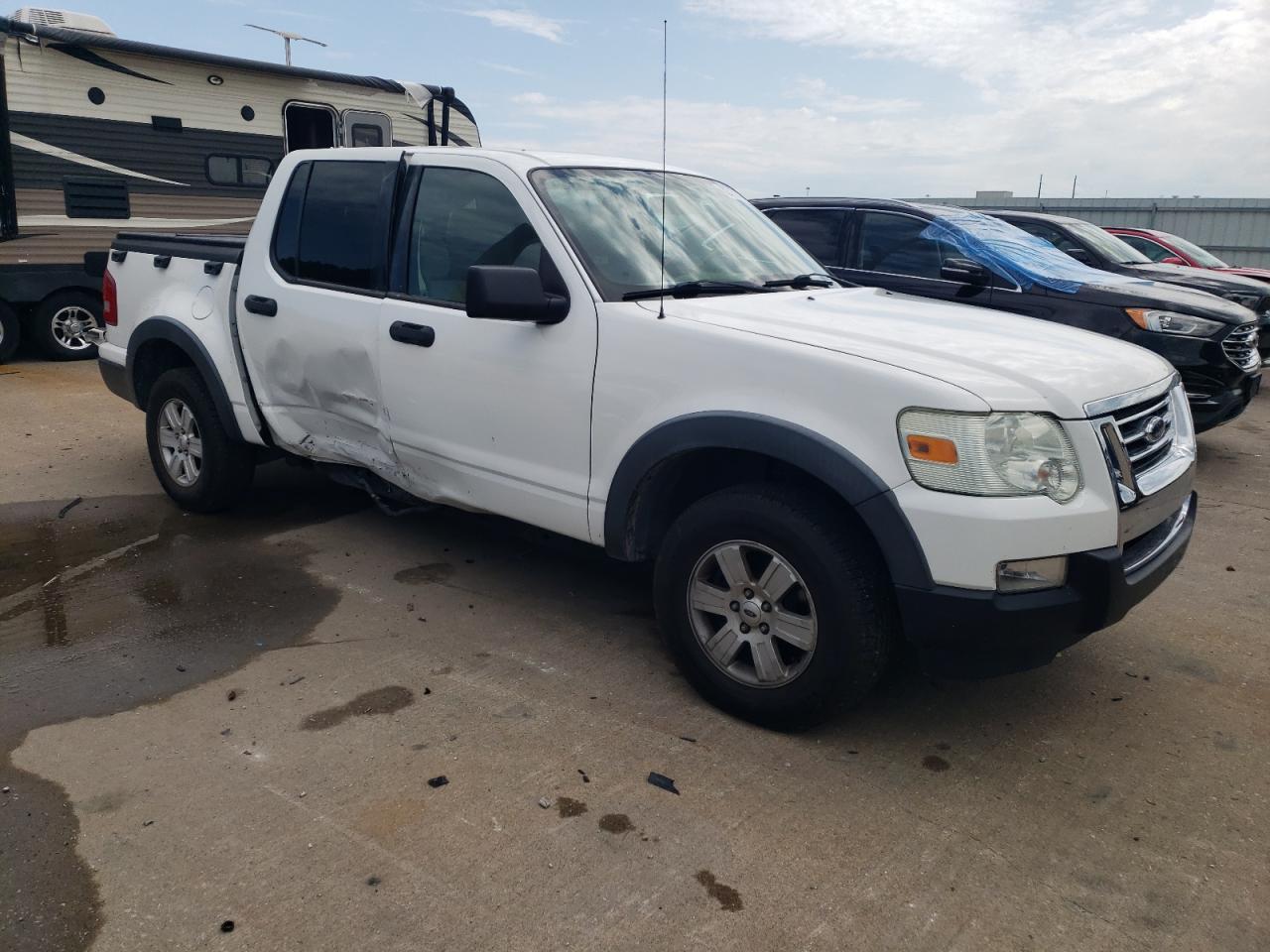 2008 Ford Explorer Sport Trac Xlt VIN: 1FMEU31828UA73709 Lot: 62737114