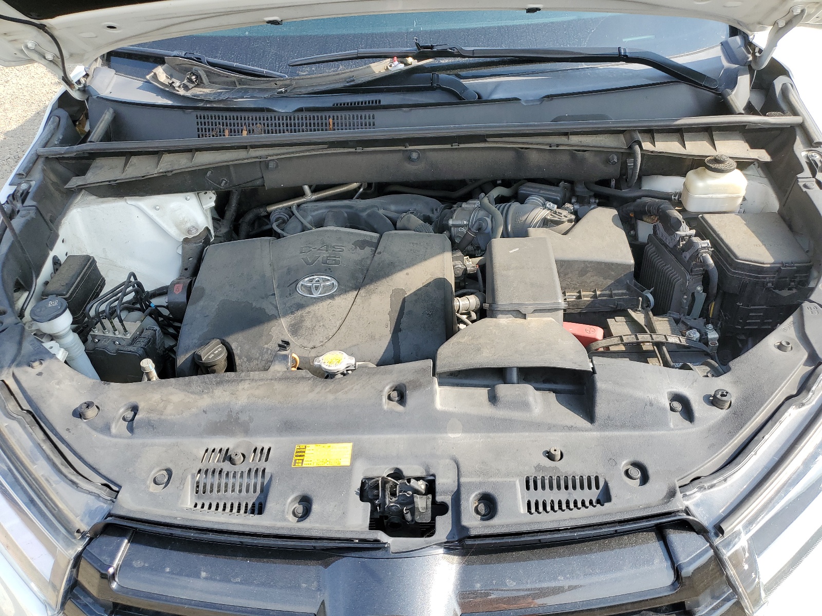 5TDJZRFHXHS384809 2017 Toyota Highlander Se