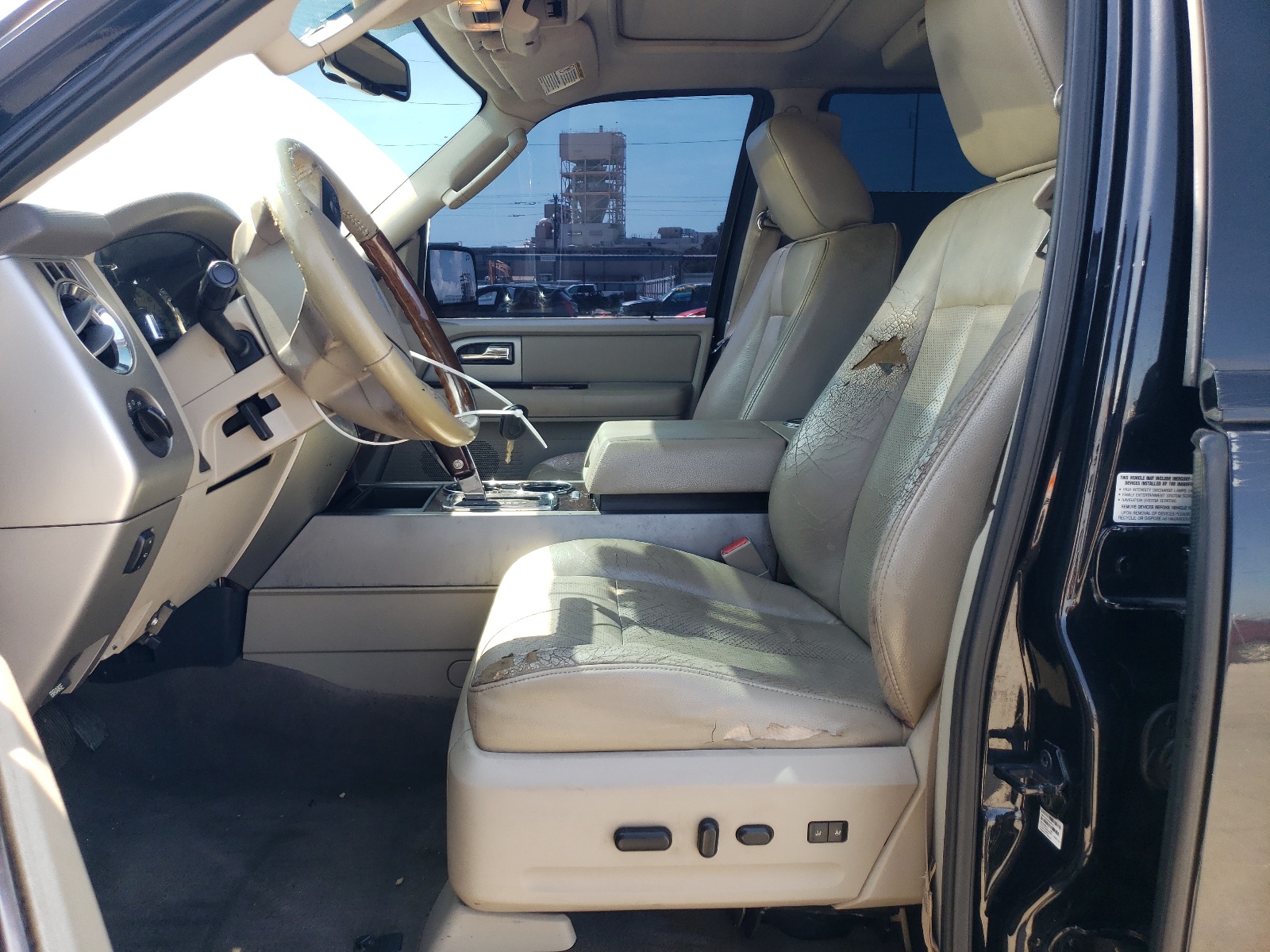 1FMJU2A52AEB53302 2010 Ford Expedition Limited