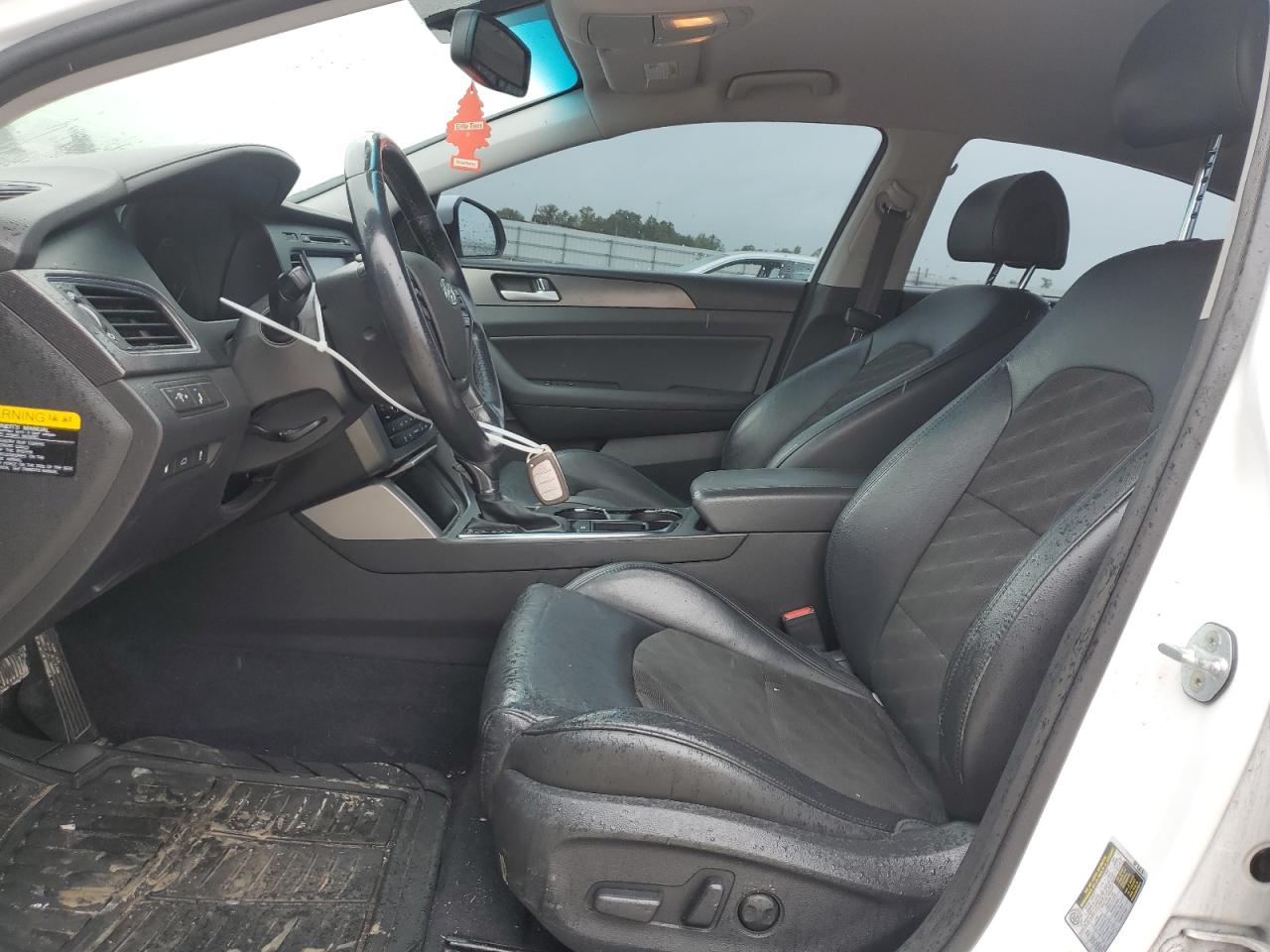 2015 Hyundai Sonata Sport VIN: 5NPE34AF7FH076334 Lot: 64885764