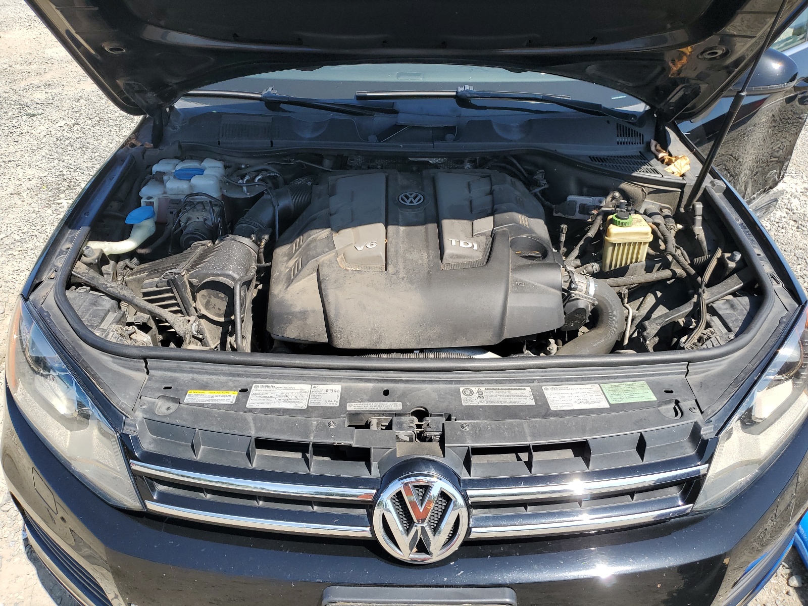 WVGEP9BP4DD001100 2013 Volkswagen Touareg V6 Tdi